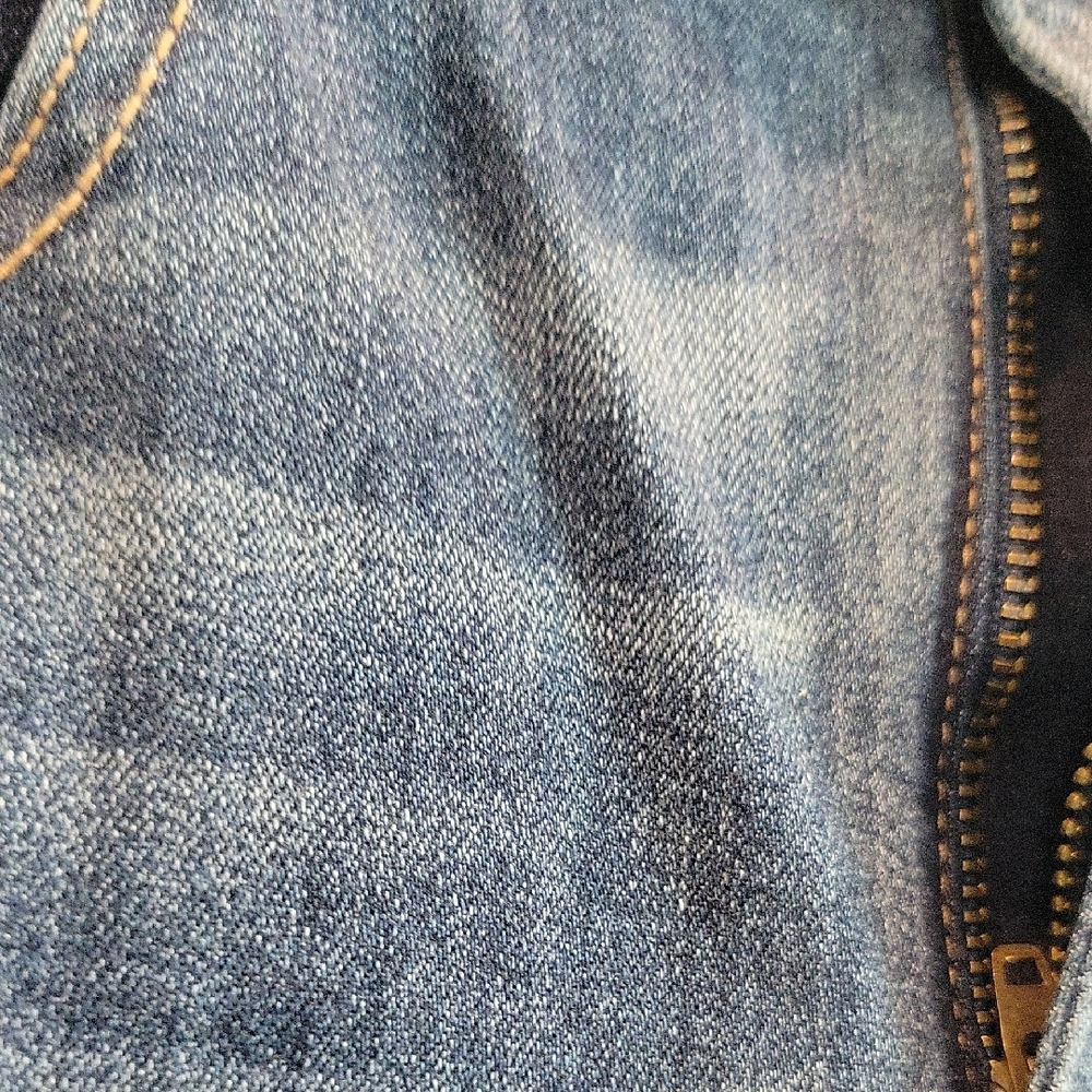 American Eagle Outfitters Women's Distressed Blue Skinny Jeans - Picture 7 of 15